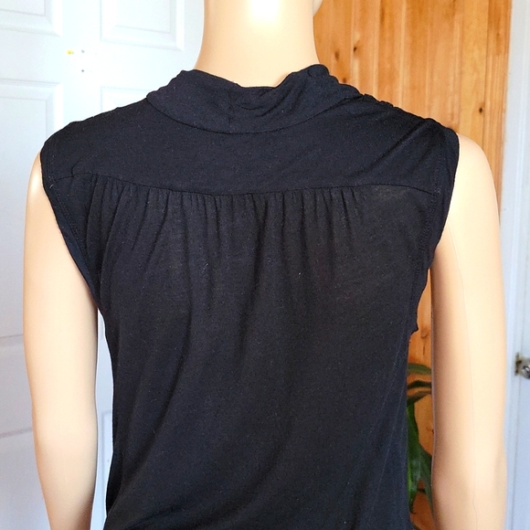 BCBGMaxazia Sleeve Less Cowl Neck - Picture 4 of 5